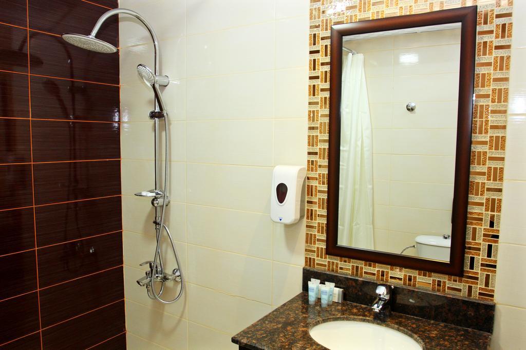 Fal Hotel L.L.C Dubai Zimmer foto