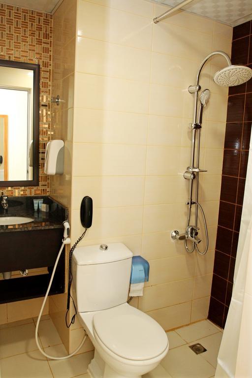 Fal Hotel L.L.C Dubai Zimmer foto